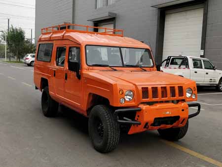 BAW5036XYB2CGD1型運(yùn)兵車(chē)1.jpg